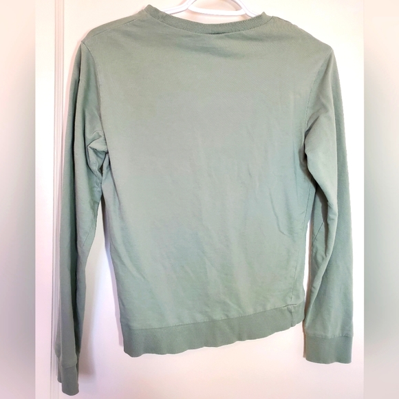 Divided Long Sleeve Top Sauge Green Minimalism Strive only for Perfection - Picture 2 of 3